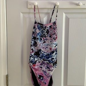 Jolyn Onesie Size 26